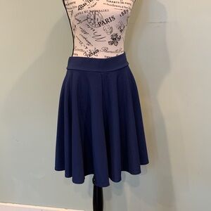 NEW Urban Coco Women’s Medium Classic Navy Blue Flat Waist Flared Circle Skirt